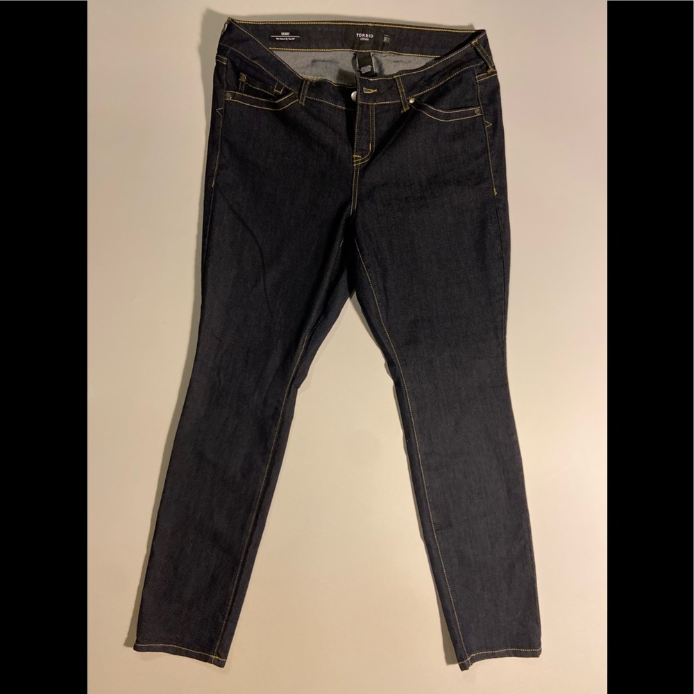 Torrid women’s mid rise flare leg jeans